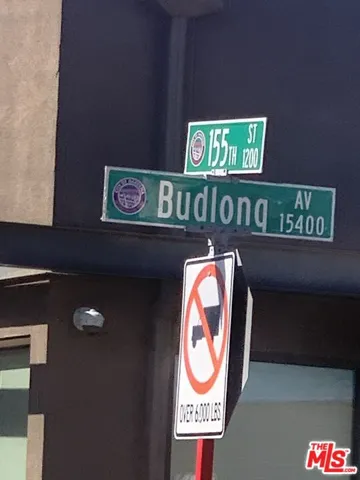 BUDLONG AND 155TH SIGN
