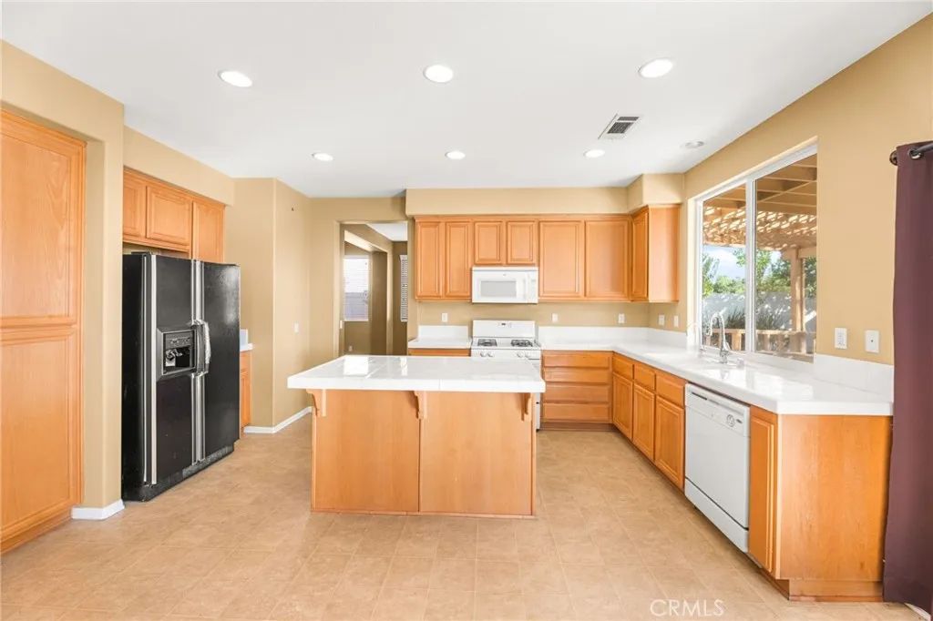 1339 Addison, Perris, California 92571 home-pic-2