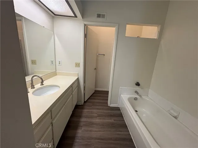 3023 Langs Bay 66, Costa Mesa, California 92626