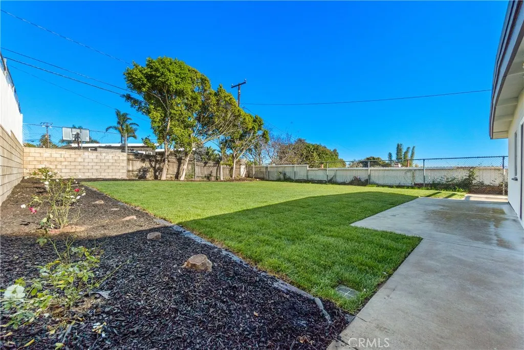 5267 Doris, Torrance, California 90505 home-pic-44
