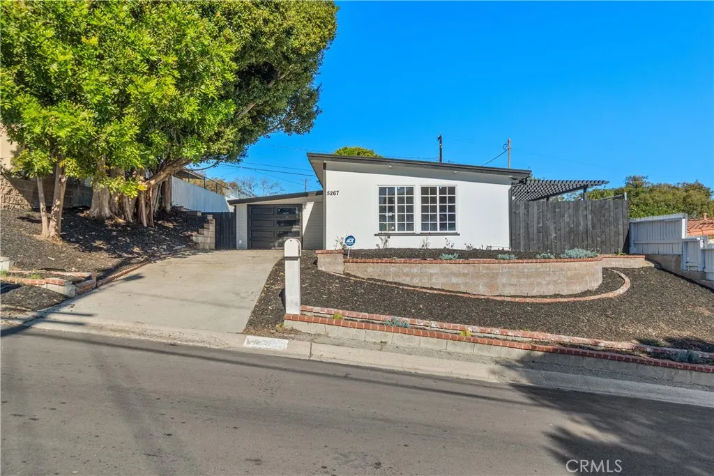 5267 Doris, Torrance, California 90505 home-pic-2