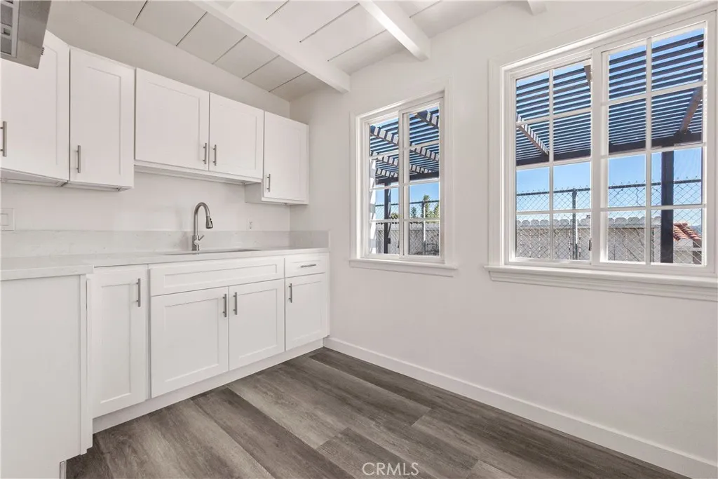 5267 Doris, Torrance, California 90505 home-pic-16