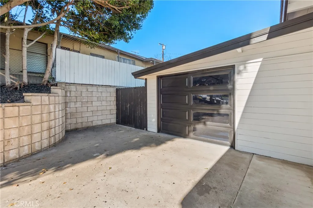 5267 Doris, Torrance, California 90505 home-pic-9