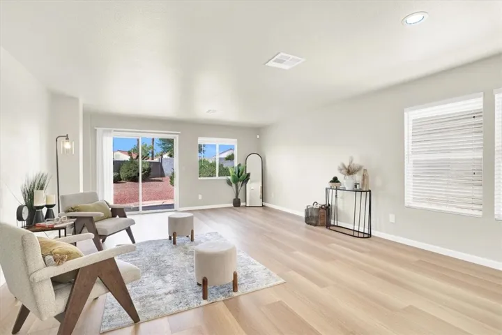 1065 Blue Sands Court, Henderson, California 89011
