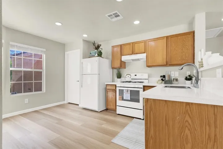 1065 Blue Sands Court, Henderson, California 89011