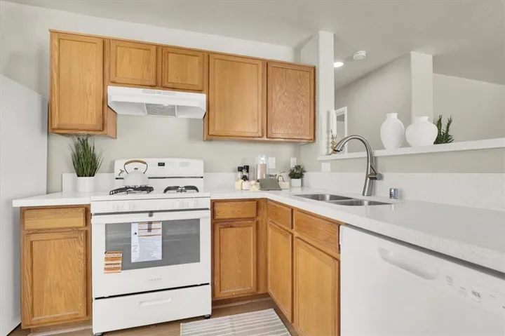 1065 Blue Sands Court, Henderson, California 89011