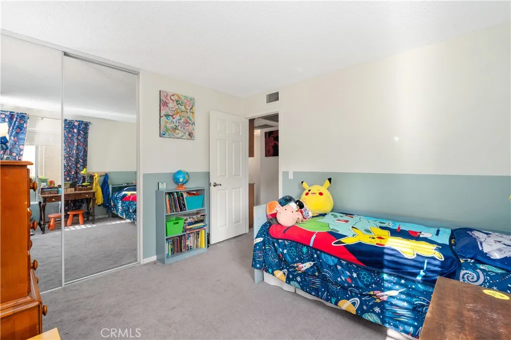 49 Town And Country Road, Pomona, California 91766 home-pic-21