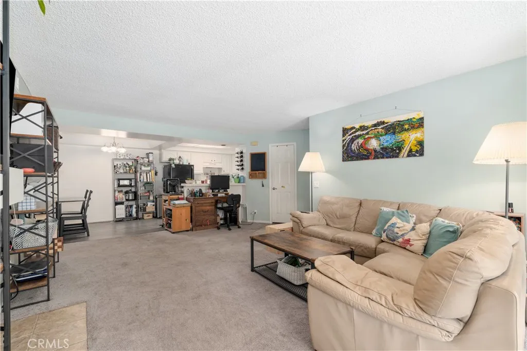 49 Town And Country Road, Pomona, California 91766 home-pic-2