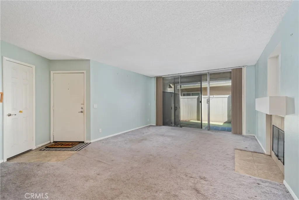 49 Town And Country Road, Pomona, California 91766 home-pic-38