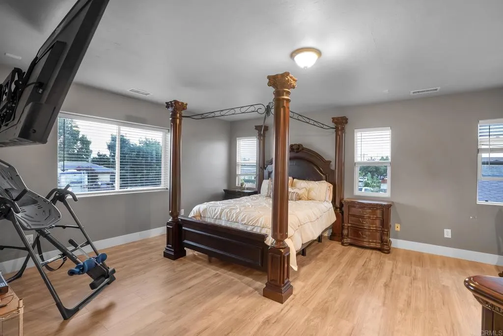 1116 Second Avenue, Chula Vista, California 91911 home-pic-22