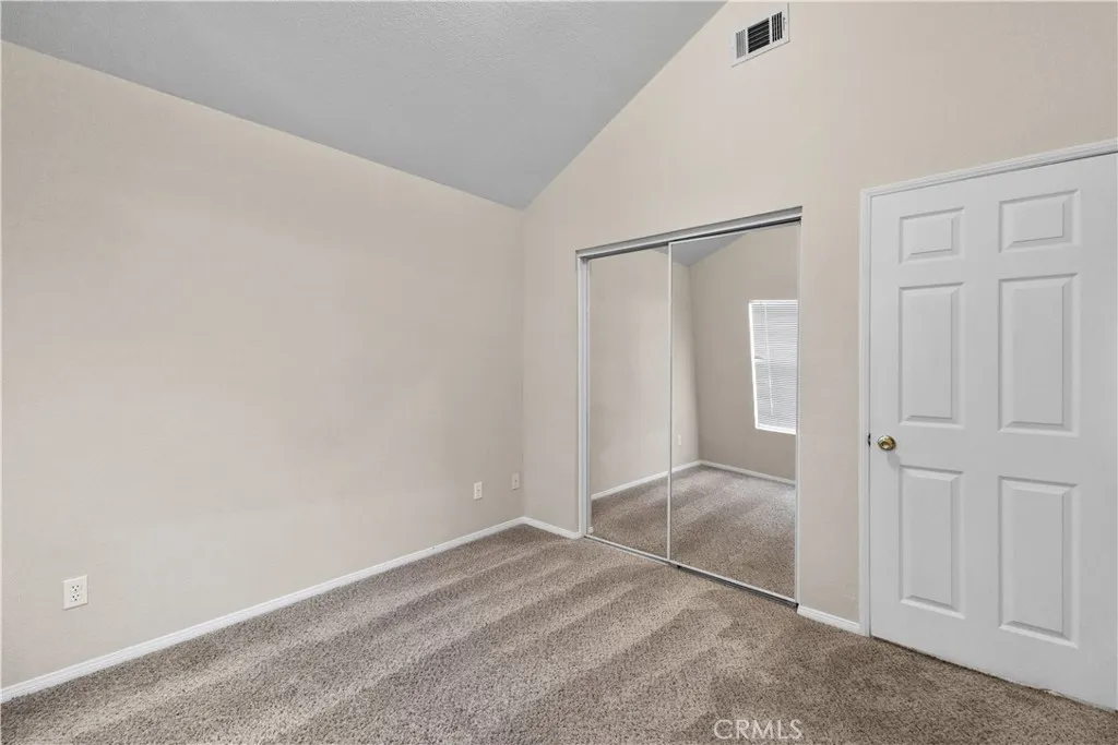 924 Riverview, Redlands, California 92374 home-pic-18