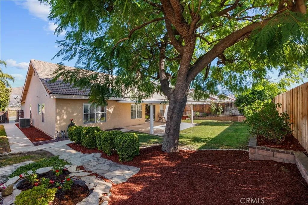 924 Riverview, Redlands, California 92374 home-pic-44