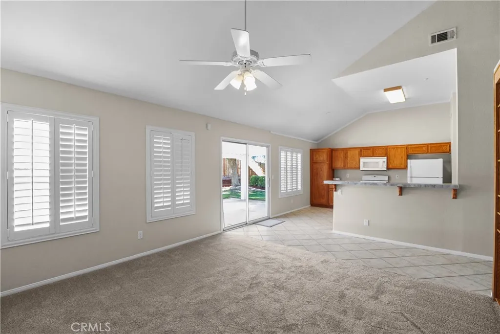 924 Riverview, Redlands, California 92374 home-pic-40