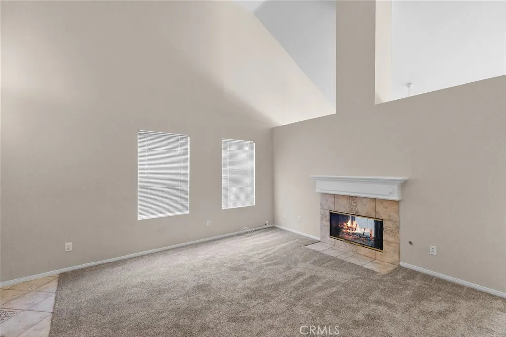 924 Riverview, Redlands, California 92374 home-pic-10
