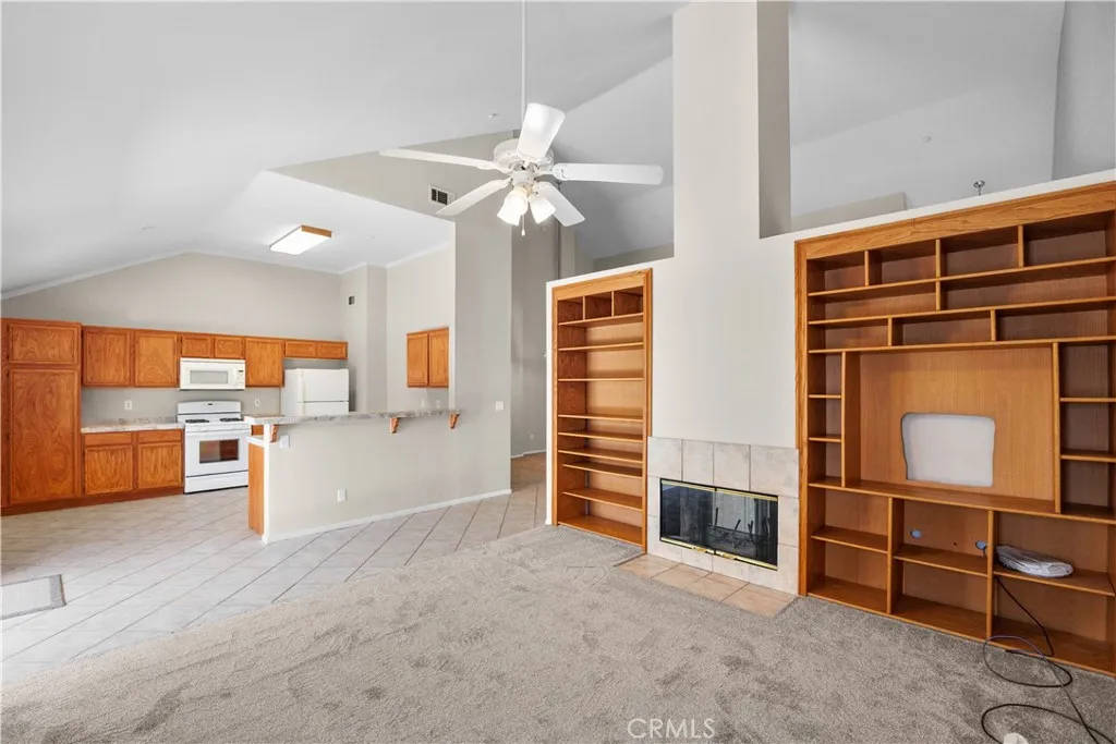 924 Riverview, Redlands, California 92374 home-pic-37