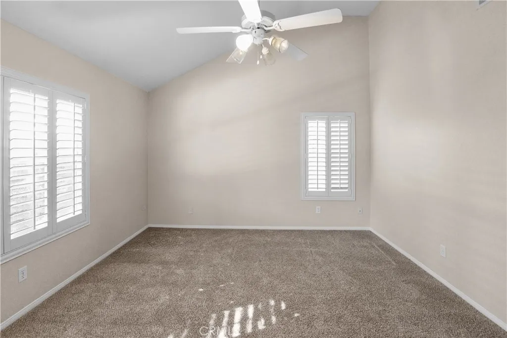 924 Riverview, Redlands, California 92374 home-pic-32
