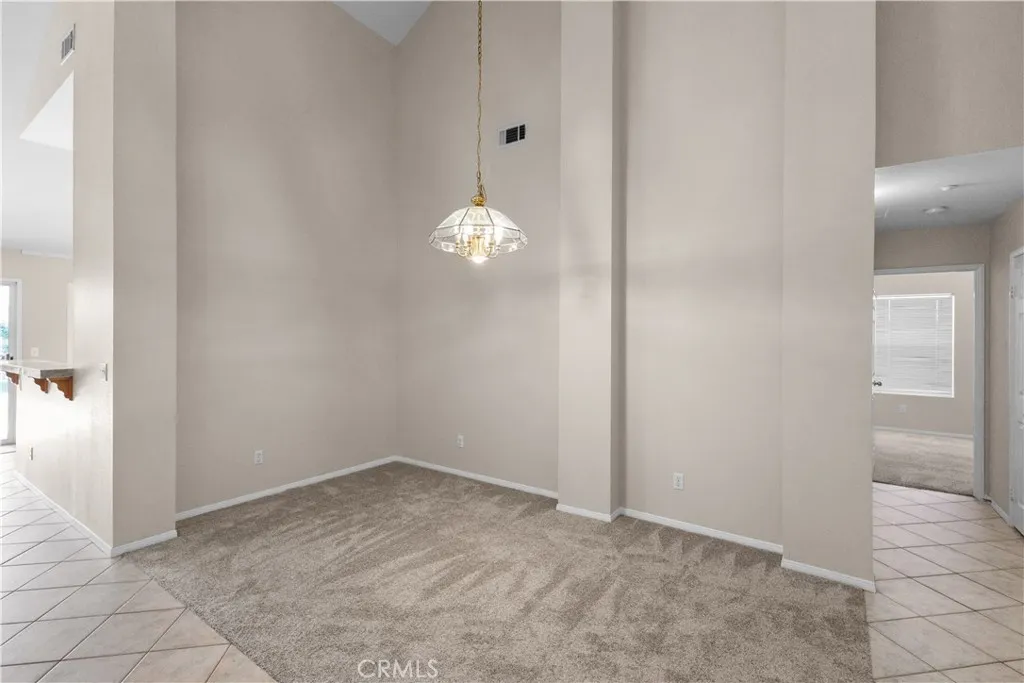 924 Riverview, Redlands, California 92374 home-pic-11