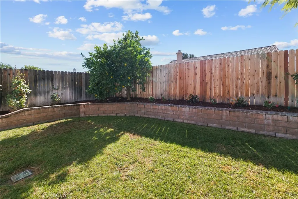 924 Riverview, Redlands, California 92374 home-pic-48
