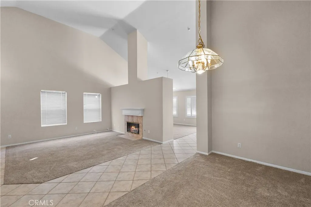 924 Riverview, Redlands, California 92374 home-pic-12