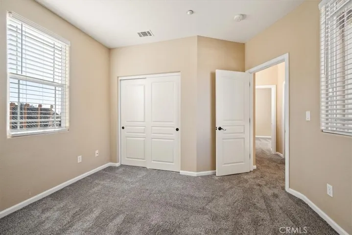 1735 Bilbao, Santa Maria, California 93454