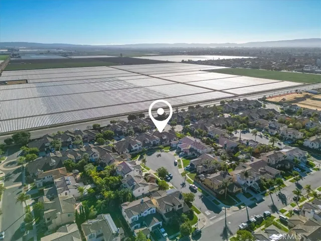 1735 Bilbao, Santa Maria, California 93454