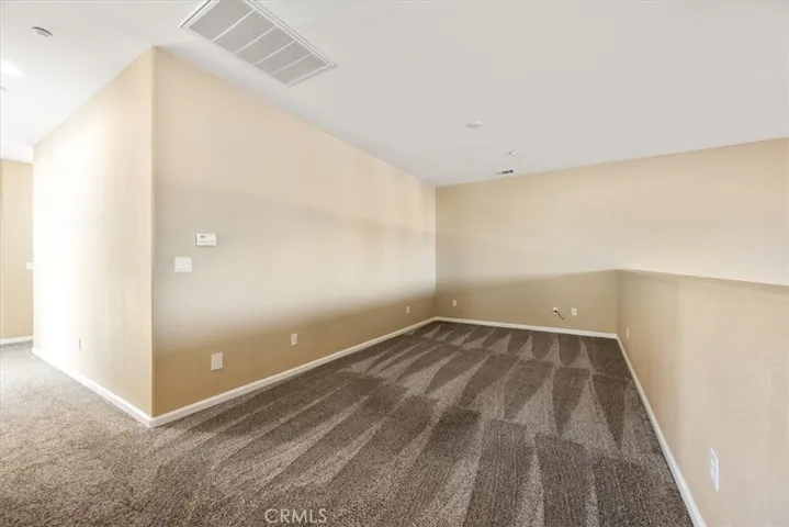 1735 Bilbao, Santa Maria, California 93454