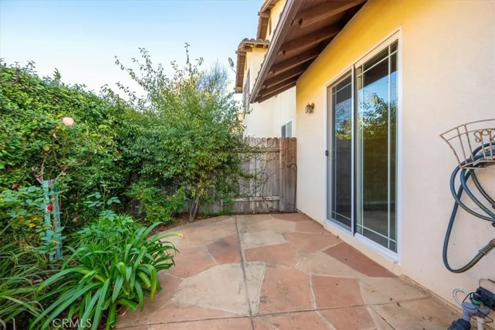 1735 Bilbao, Santa Maria, California 93454