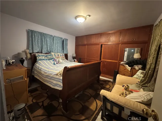 15454 Archwood Street, Van Nuys, California 91406
