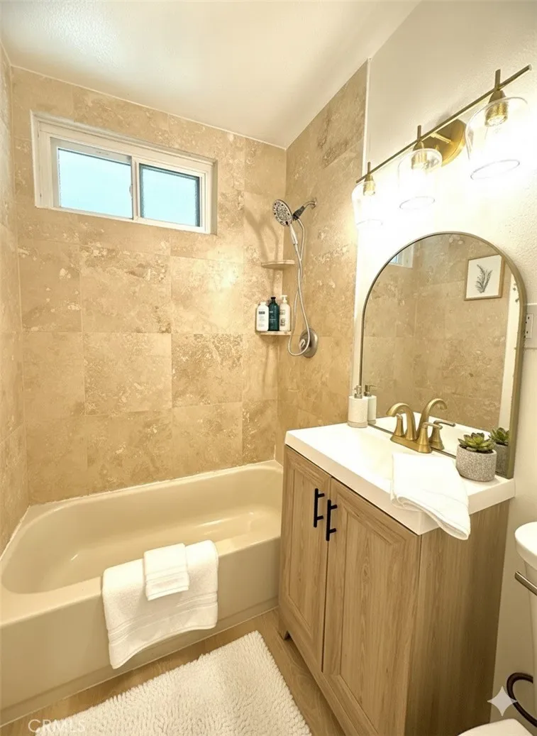 11813 Alclad Avenue, Whittier, California 90605 home-pic-17