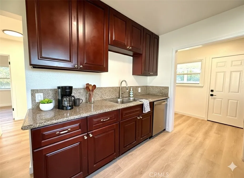 11813 Alclad Avenue, Whittier, California 90605 home-pic-13