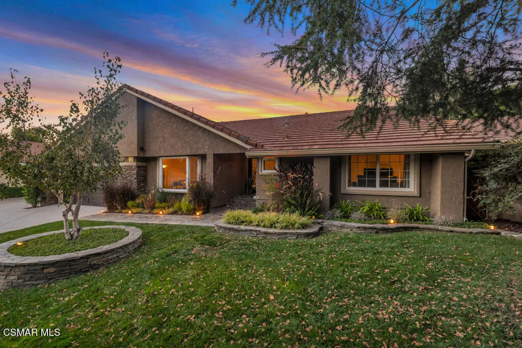 110 Starstone Court, Simi Valley, California 93065 home-pic-0