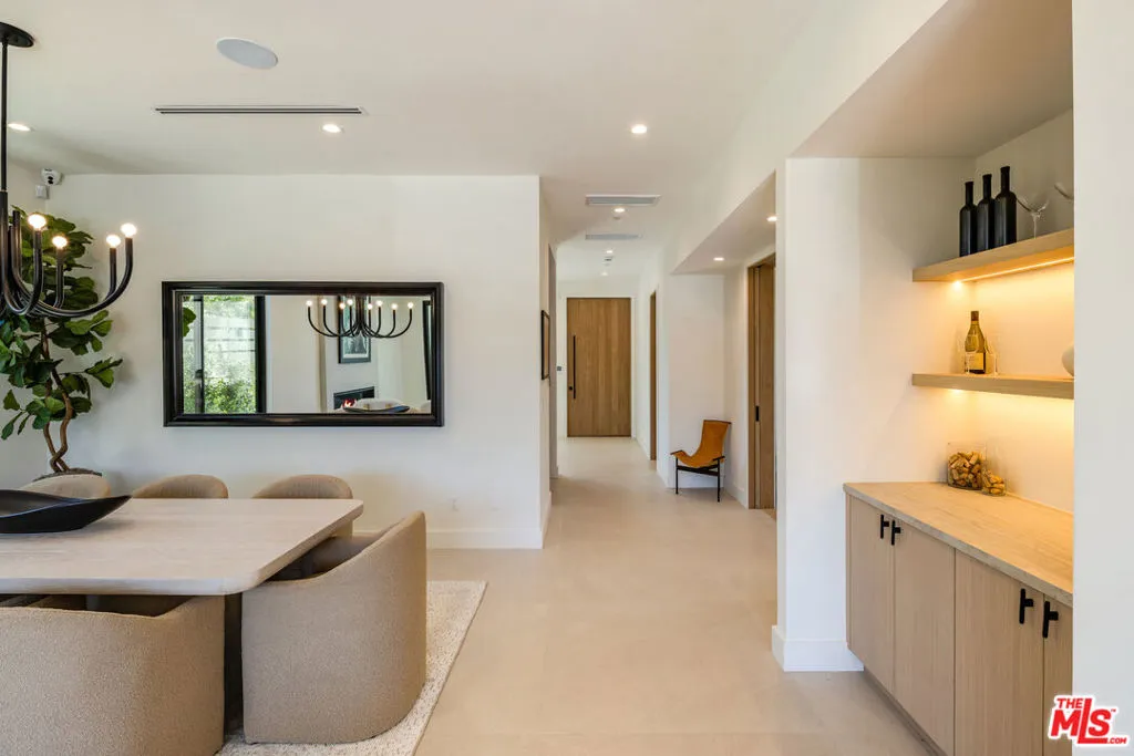 2115 Walnut Avenue, Venice, California 90291 home-pic-15