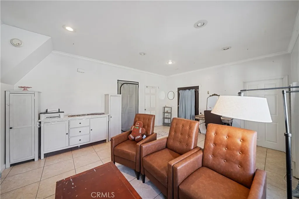 4416 Crocker, Los Angeles, California 90011 home-pic-7