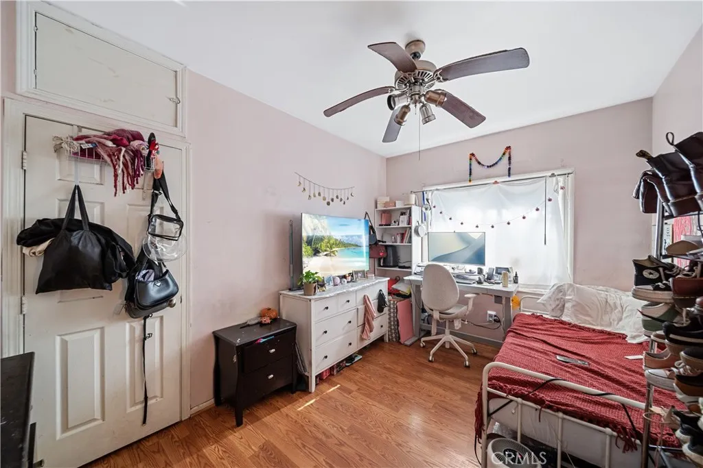 4416 Crocker, Los Angeles, California 90011 home-pic-11