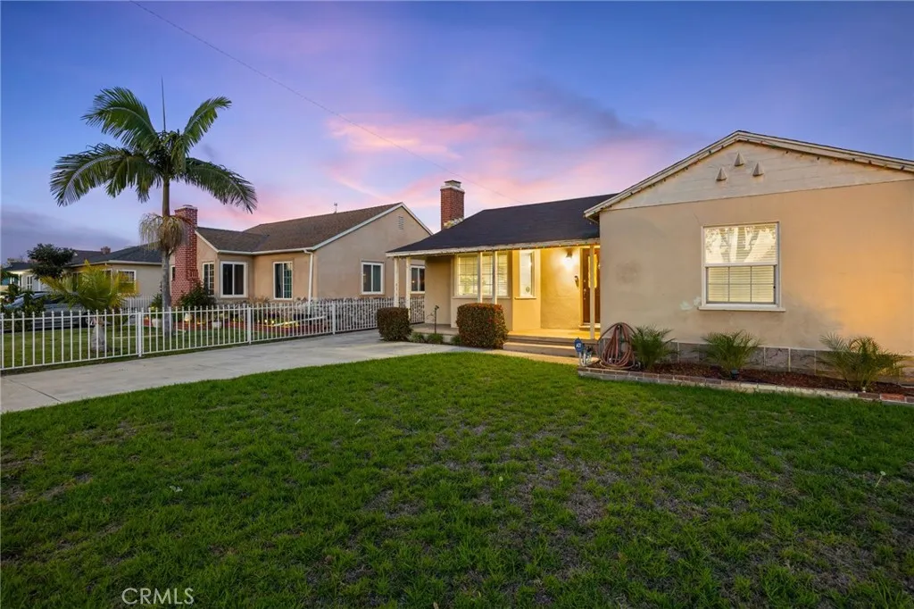 1231 S Baker, Santa Ana, California 92707 home-pic-0