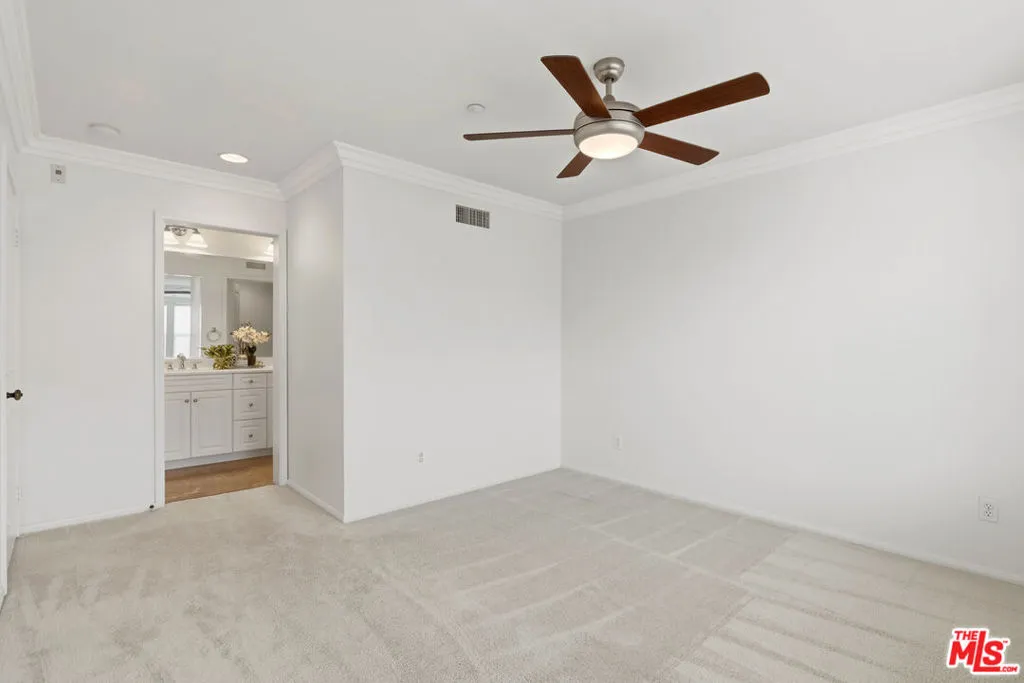 1800 Oak Street 350, Torrance, California 90501 home-pic-22