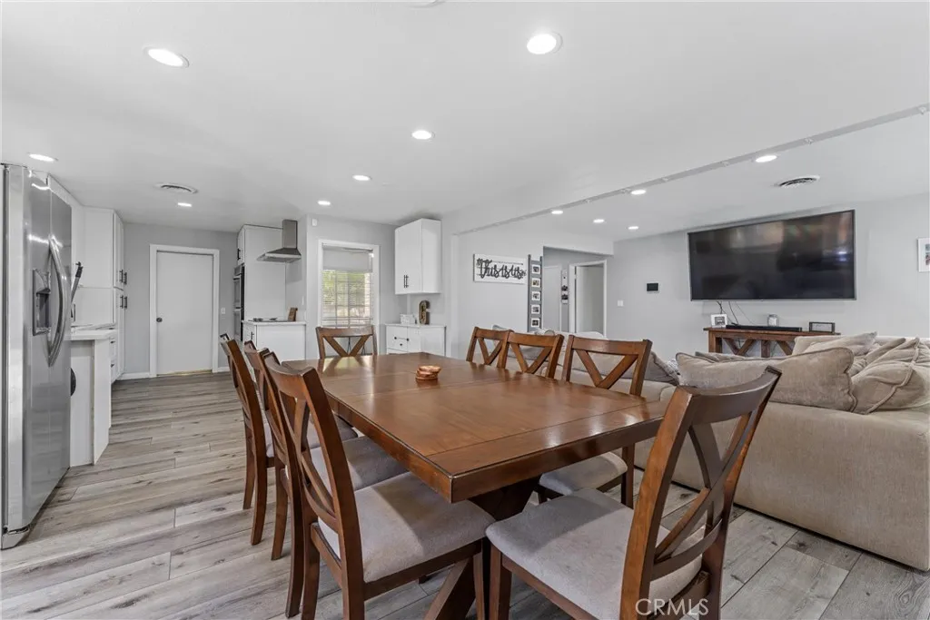 44170 Halcom, Lancaster, California 93536 home-pic-8