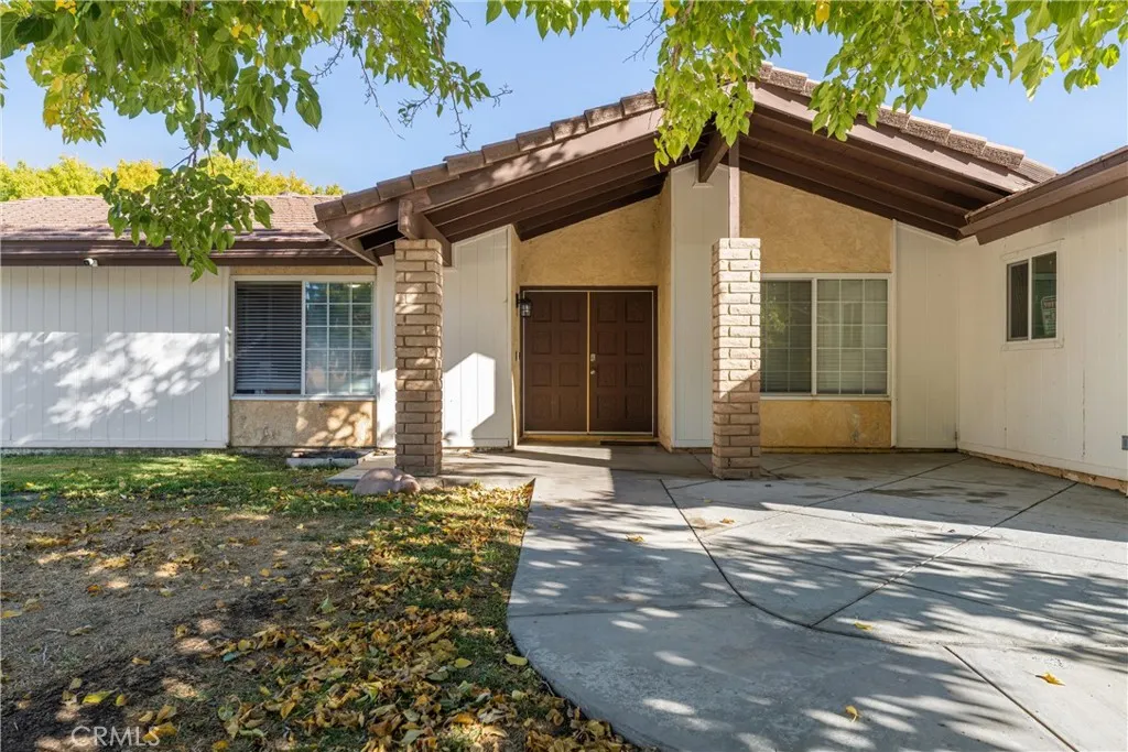 44170 Halcom, Lancaster, California 93536 home-pic-25