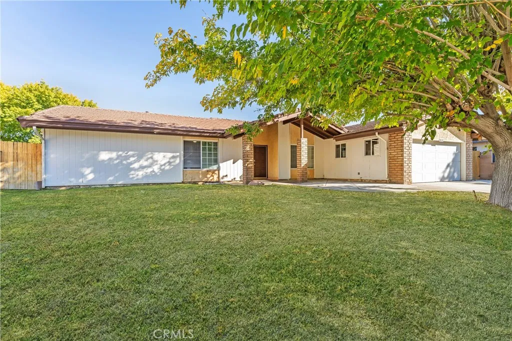 44170 Halcom, Lancaster, California 93536 home-pic-0