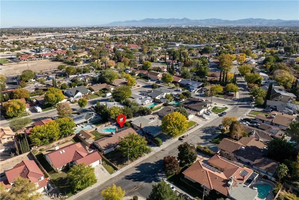44170 Halcom, Lancaster, California 93536 home-pic-1