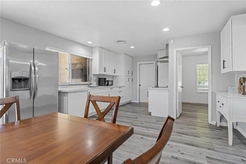 44170 Halcom, Lancaster, California 93536 home-pic-9