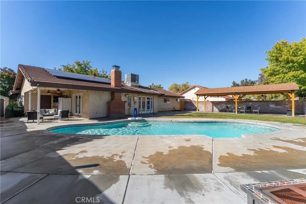 44170 Halcom, Lancaster, California 93536 home-pic-2