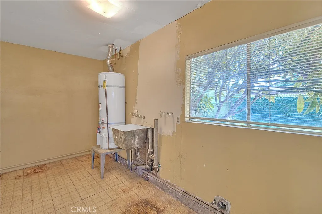 1510 Ardilla, La Puente, California 91746 home-pic-19