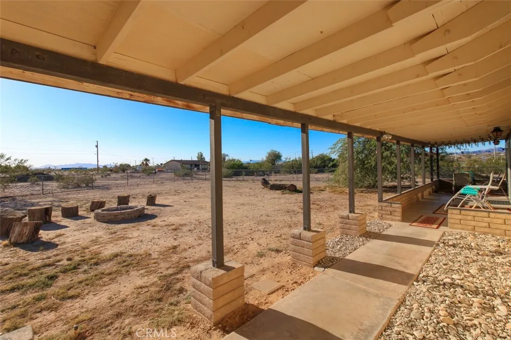 150752 Capistrano, Big River, California 92242 home-pic-27