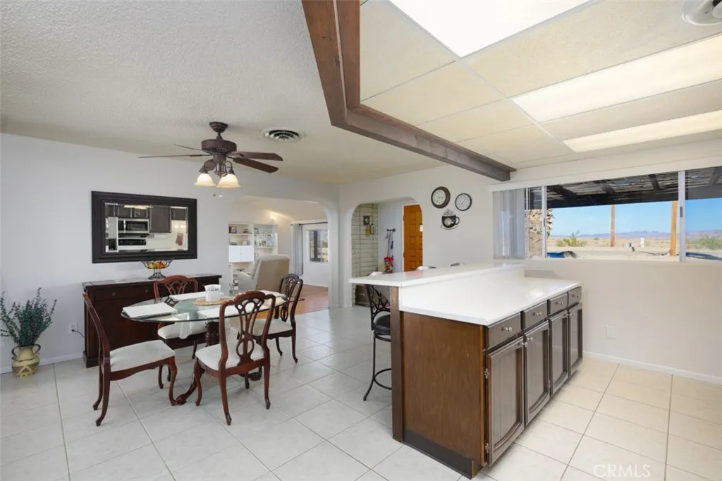150752 Capistrano, Big River, California 92242 home-pic-14