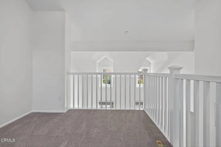 32-web-or-mls-UpmarketMedia-337 Fea-119