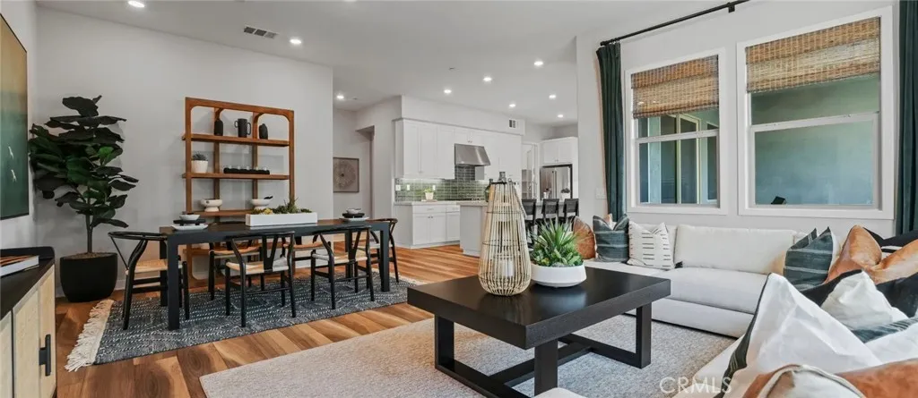 1005 Walnut Terrace, Montebello, California 90640 home-pic-10
