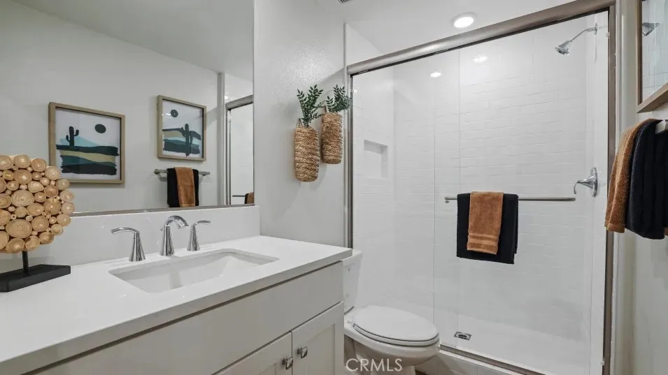 1005 Walnut Terrace, Montebello, California 90640 home-pic-23