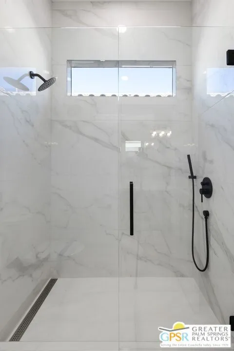 43502 Torphin Hill Place, Indio, California 92201 home-pic-19