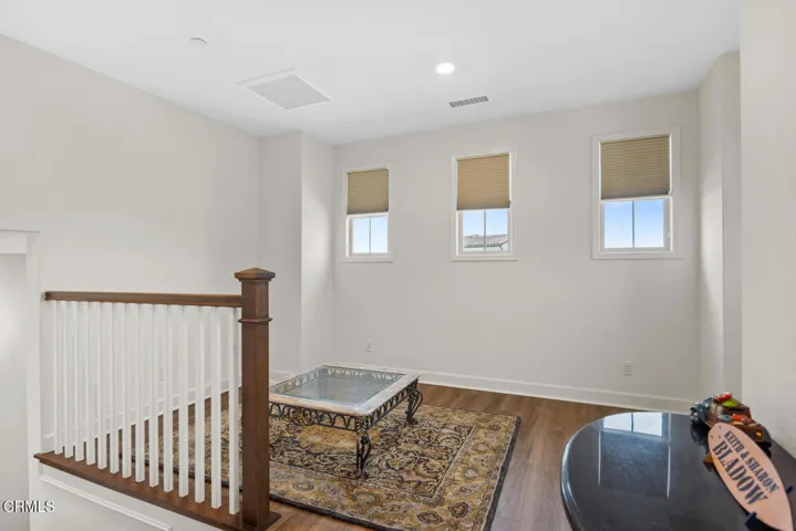 2188 Jovana Ct Camarillo CA-large-033-03